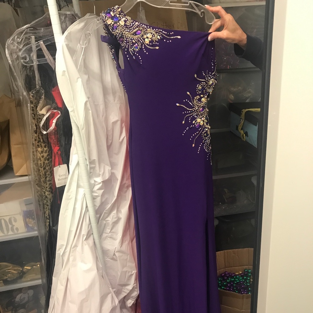 Purple Tony Bowls evening dress